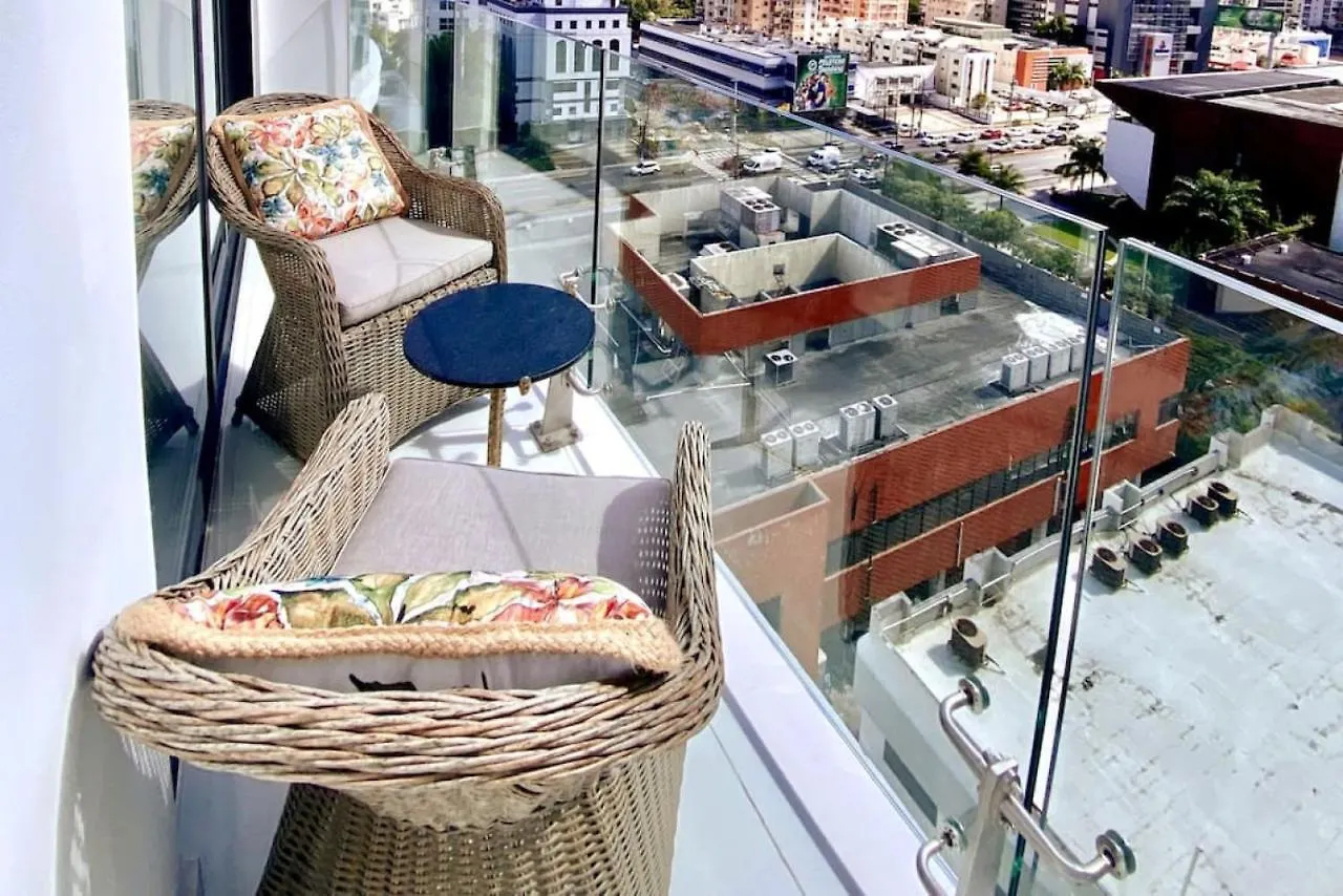 Luxury Centric Upscale Condo Los Prados