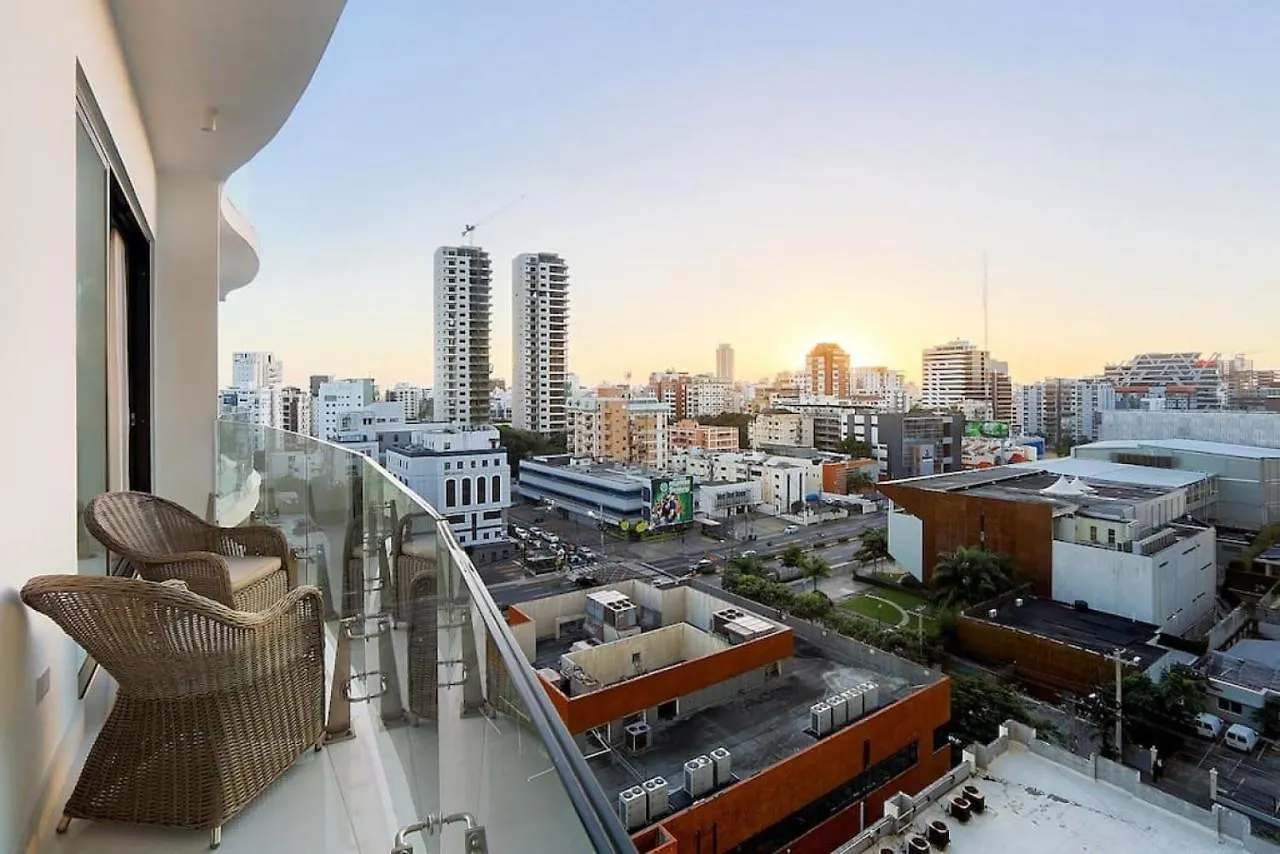 Luxury Centric Upscale Condo Los Prados Apartment